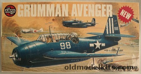 Airfix 1/72 Grumman TBM-3 Avenger - CV36 USS Antietam / CV17 USS Bunker Hill, 03033-9 plastic model kit